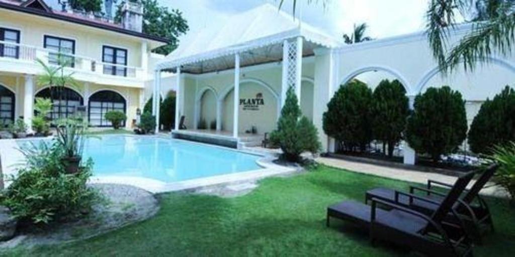 Planta Centro Bacolod Hotel & Residences Ngoại thất bức ảnh